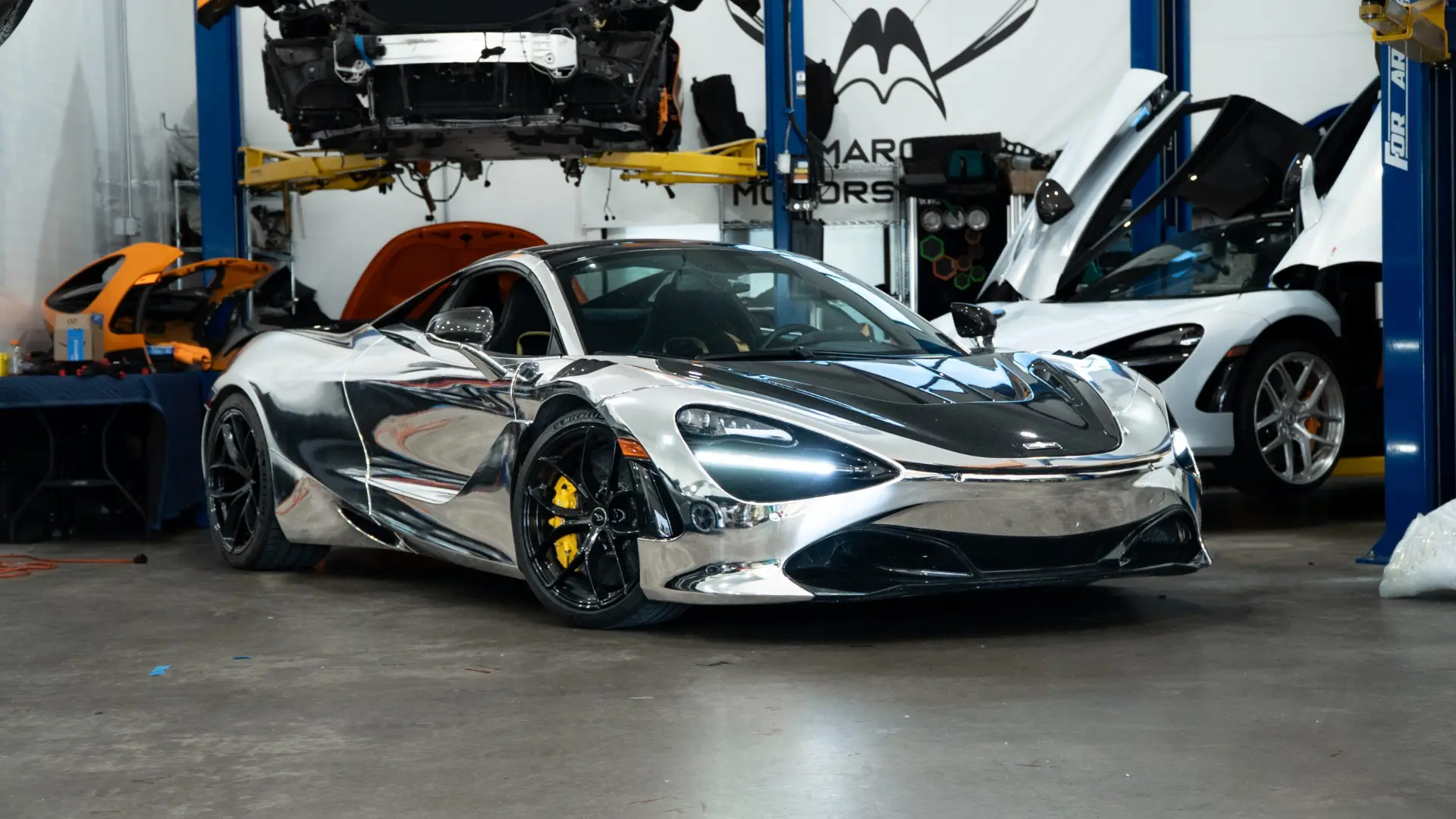 Full chrome specialist film on a McLaren 720S