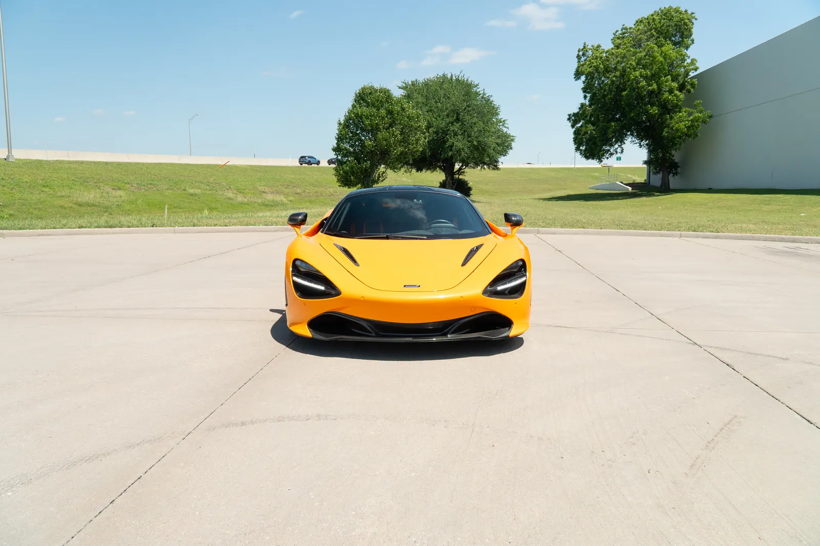 2019 McLaren 720S Coupe in Papaya Spark, photo 7