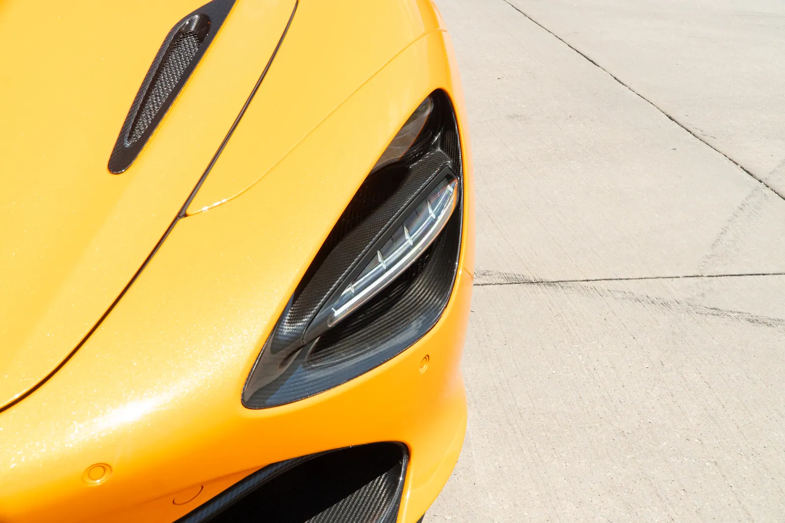 2019 McLaren 720S Coupe in Papaya Spark, photo 15