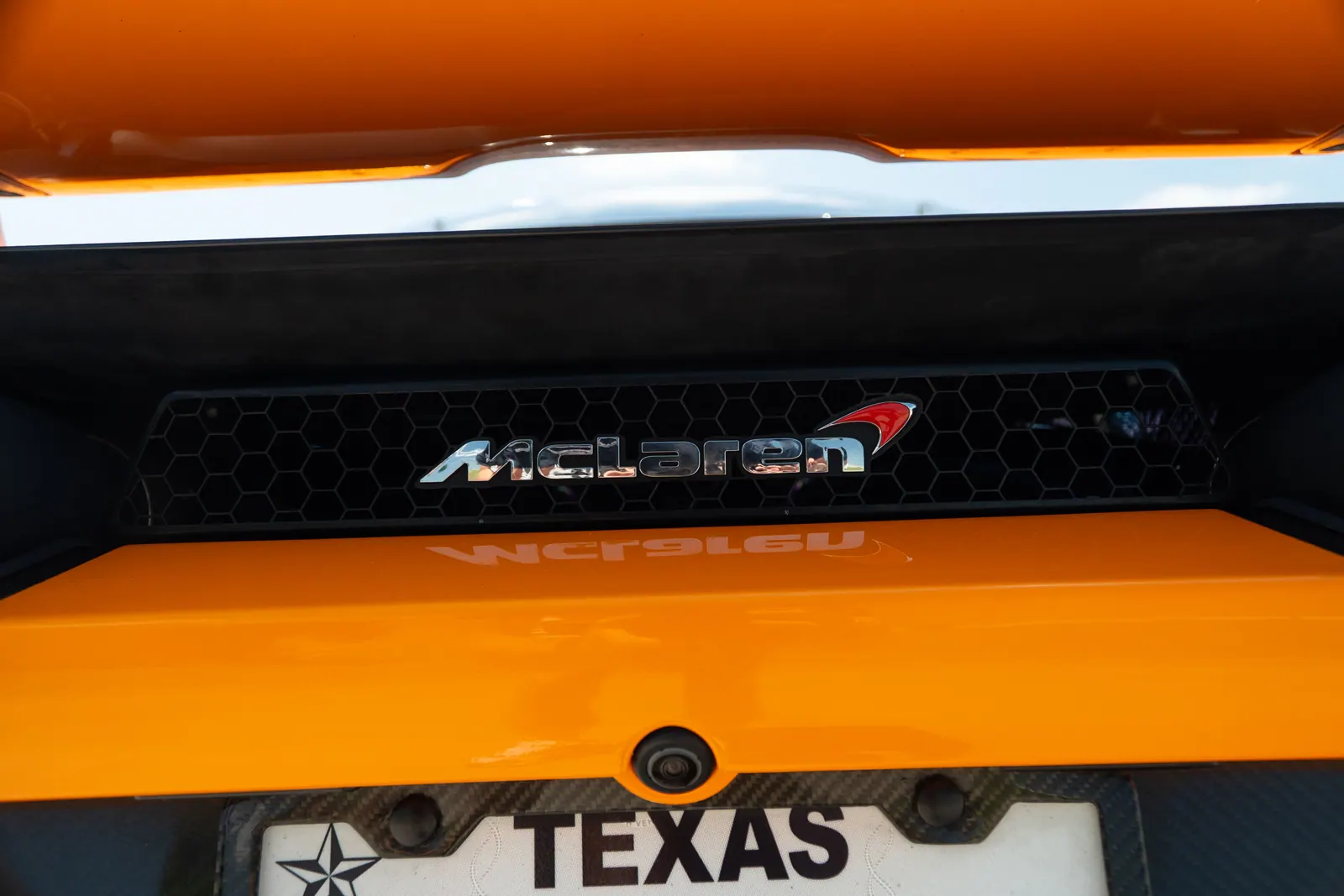 2019 McLaren 720S Coupe in Papaya Spark, photo 26