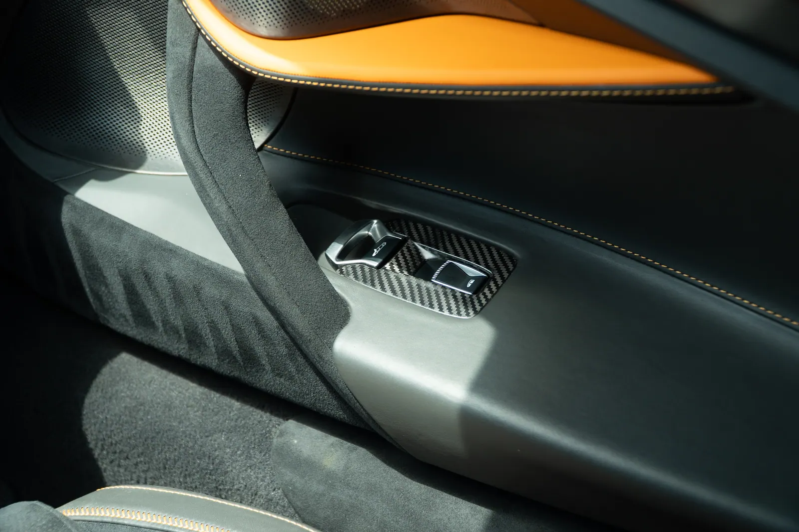 2019 McLaren 720S Coupe in Papaya Spark, photo 50