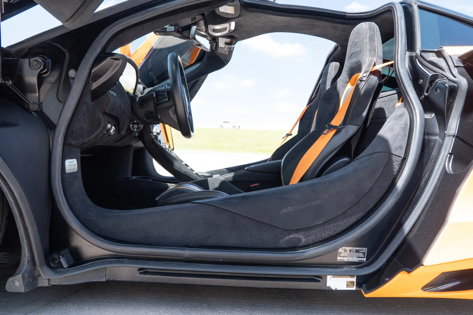 2019 McLaren 720S Coupe in Papaya Spark, photo 72