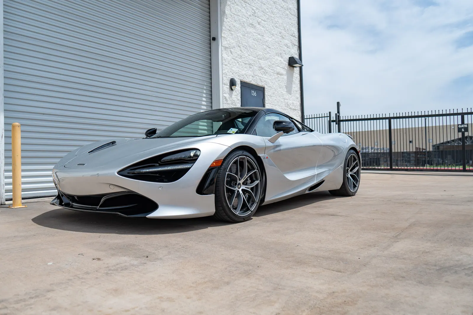 2021 McLaren 720S Spider in Supernova Silver, photo 20