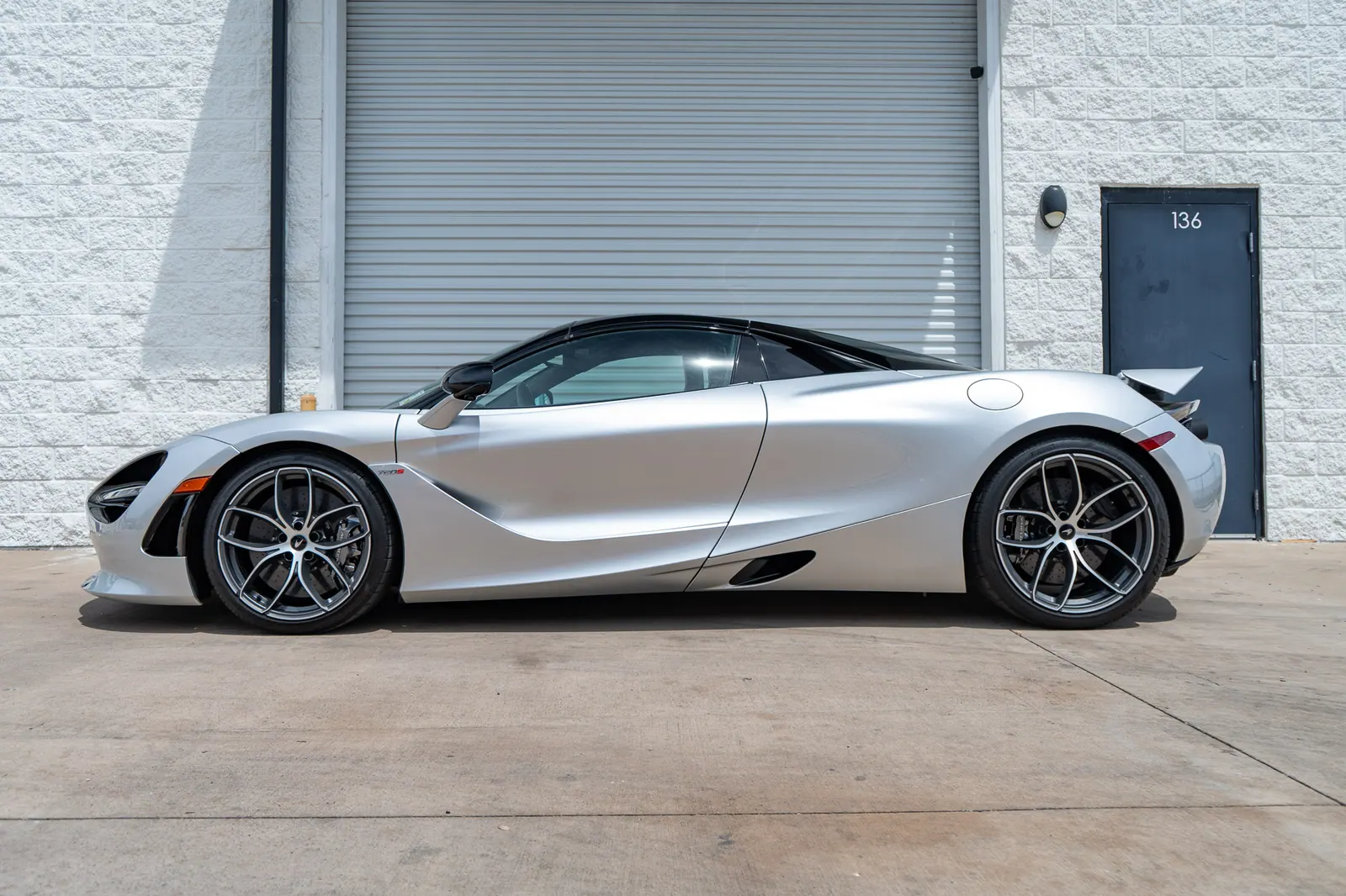 2021 McLaren 720S Spider in Supernova Silver, photo 21