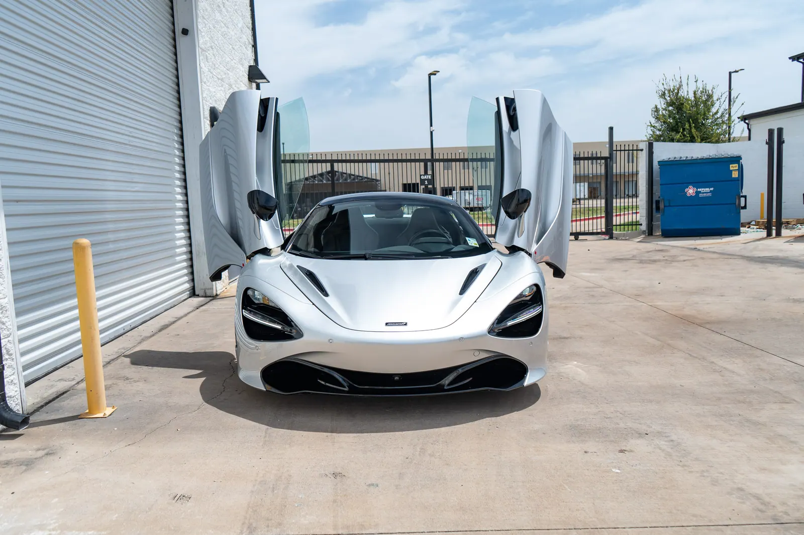 2021 McLaren 720S Spider in Supernova Silver, photo 27