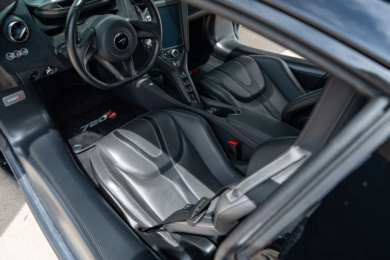 2021 McLaren 720S Spider in Supernova Silver, photo 30